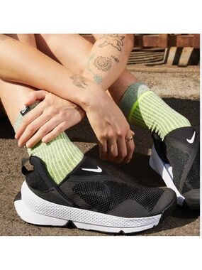 ✔️New✔️ NIKE GO FlyEase 'Black White'